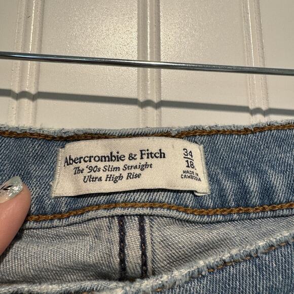 Abercrombie Fitch 90s Slim Straight Jeans Crossover Waist Size 18 Long - Picture 5 of 7
